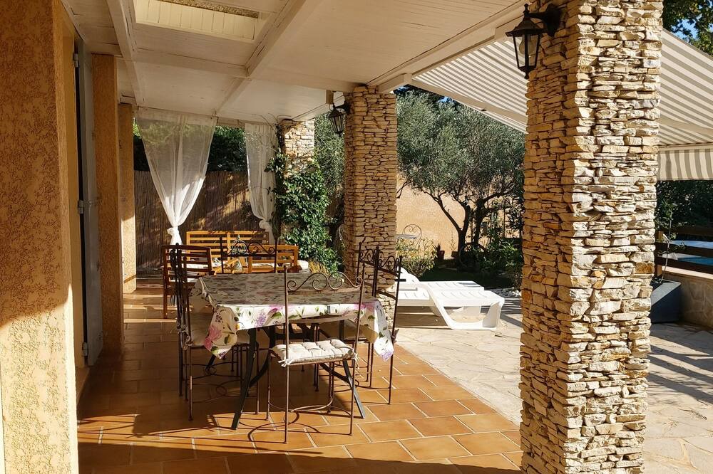 Photo of Others in Lamanon