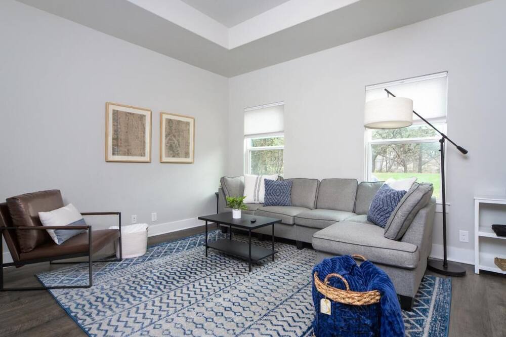 Photo of Bedroom in Spring Branch