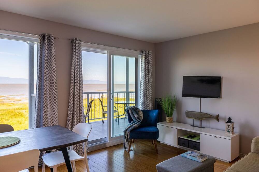 Photo of Livingroom in L'Islet