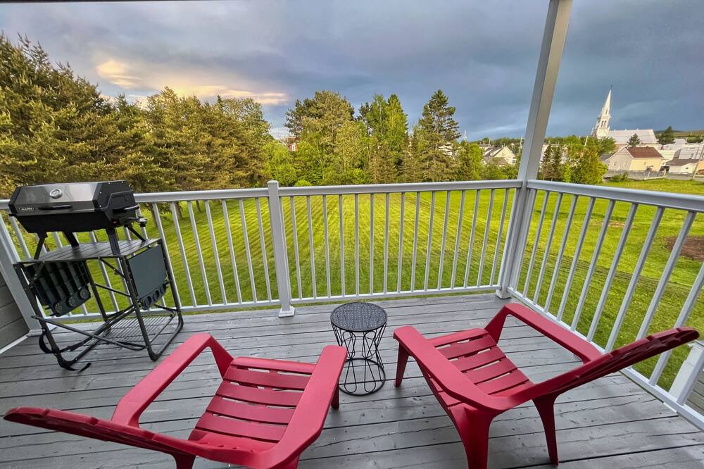 Photo of Patio Balcony in Saint-Tite-des-Caps
