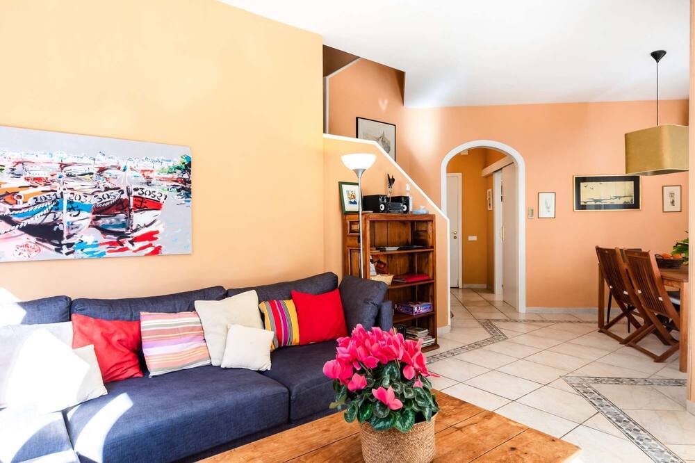 Photo of Livingroom in Bonmont Terres Noves