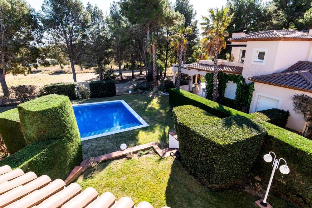 Photo of Outdoor in Bonmont Terres Noves