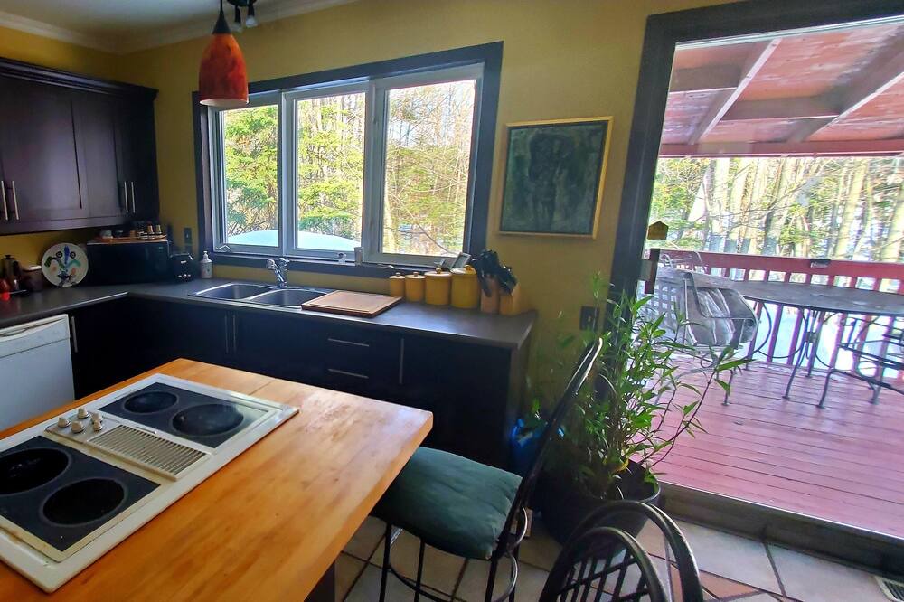 Photo of Kitchen in Sainte-Ann-des-Lacs