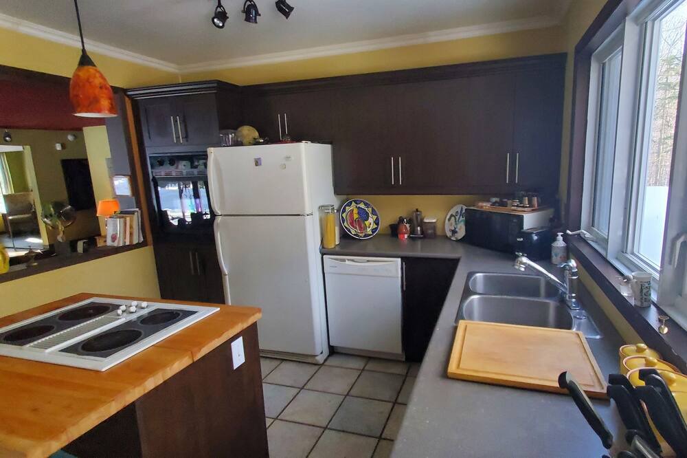 Photo of Kitchen in Sainte-Ann-des-Lacs