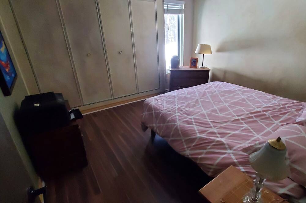 Photo of Bedroom in Sainte-Ann-des-Lacs