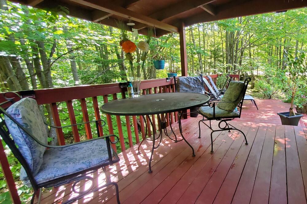 Photo of Patio Balcony in Sainte-Ann-des-Lacs