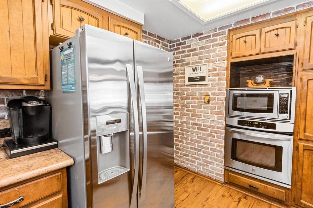 Photo of Kitchen in Summit Estates