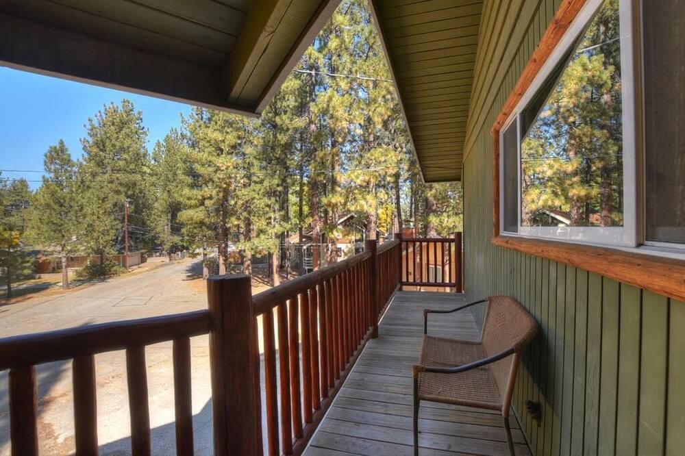 Photo of Outdoor in Summit Estates