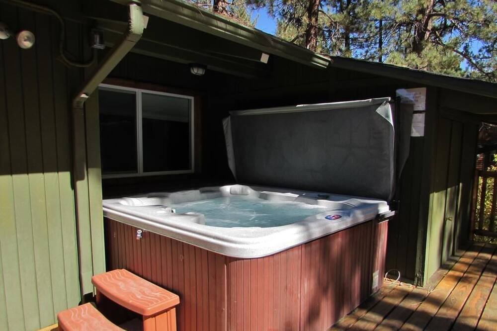Photo of Outdoor in Summit Estates