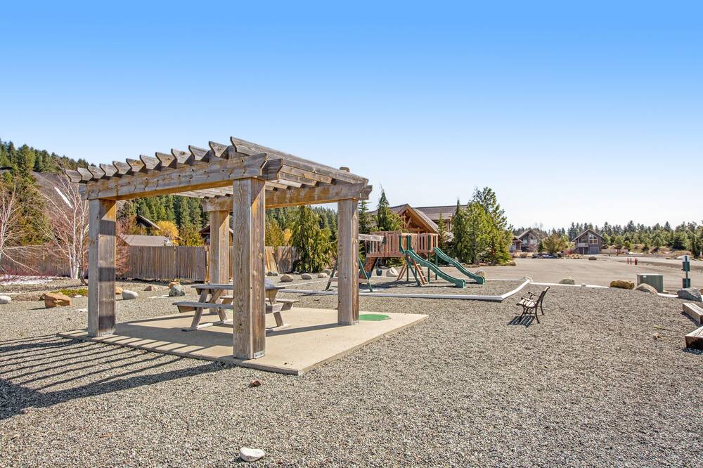 Photo of Others in Ronald