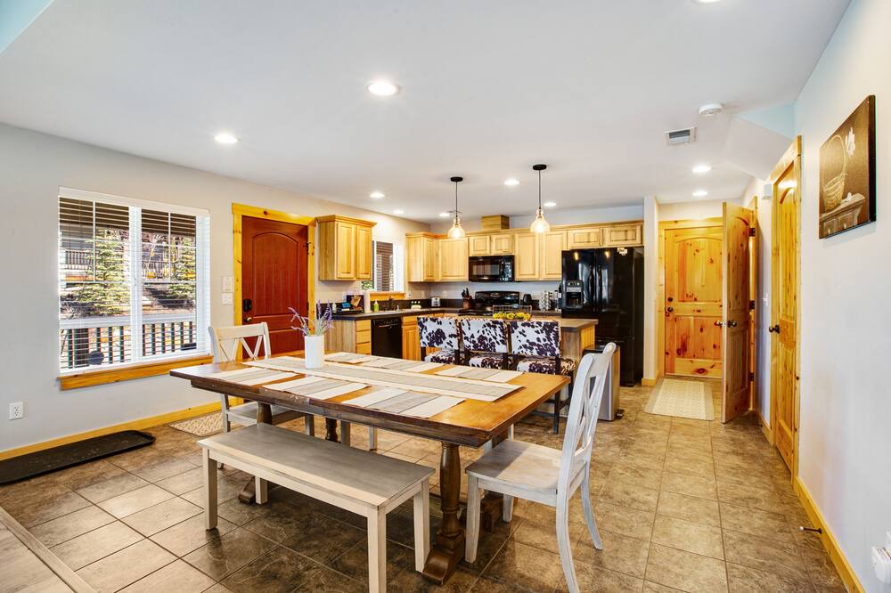 Photo of Others in Ronald