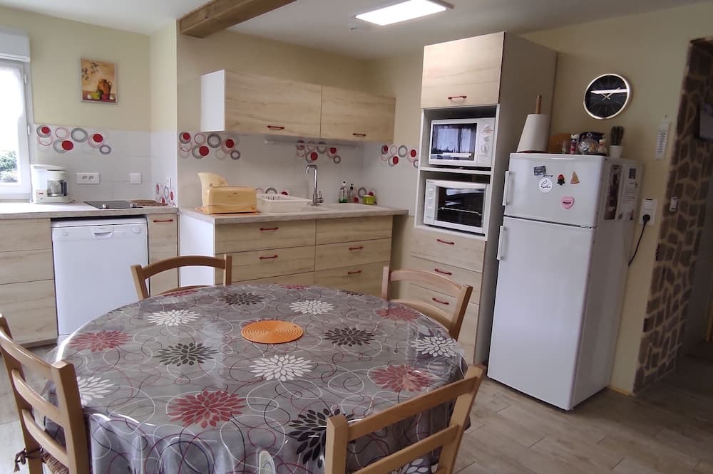 Photo of Kitchen in Bain-de-Bretagne