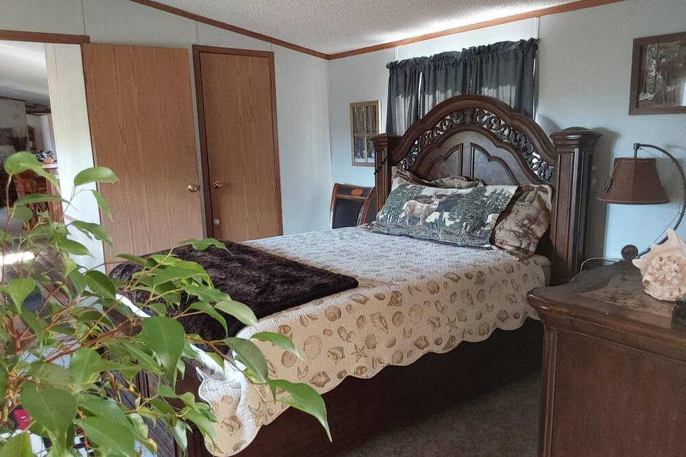 Photo of Bedroom in Springerville