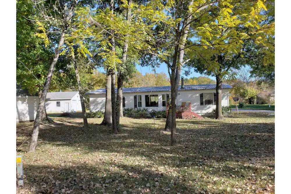 Photo of Outdoor in Henry County