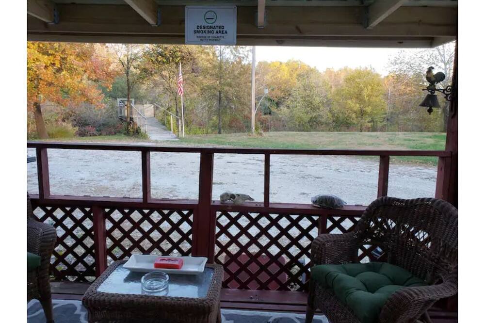 Photo of Patio Balcony in Henry County