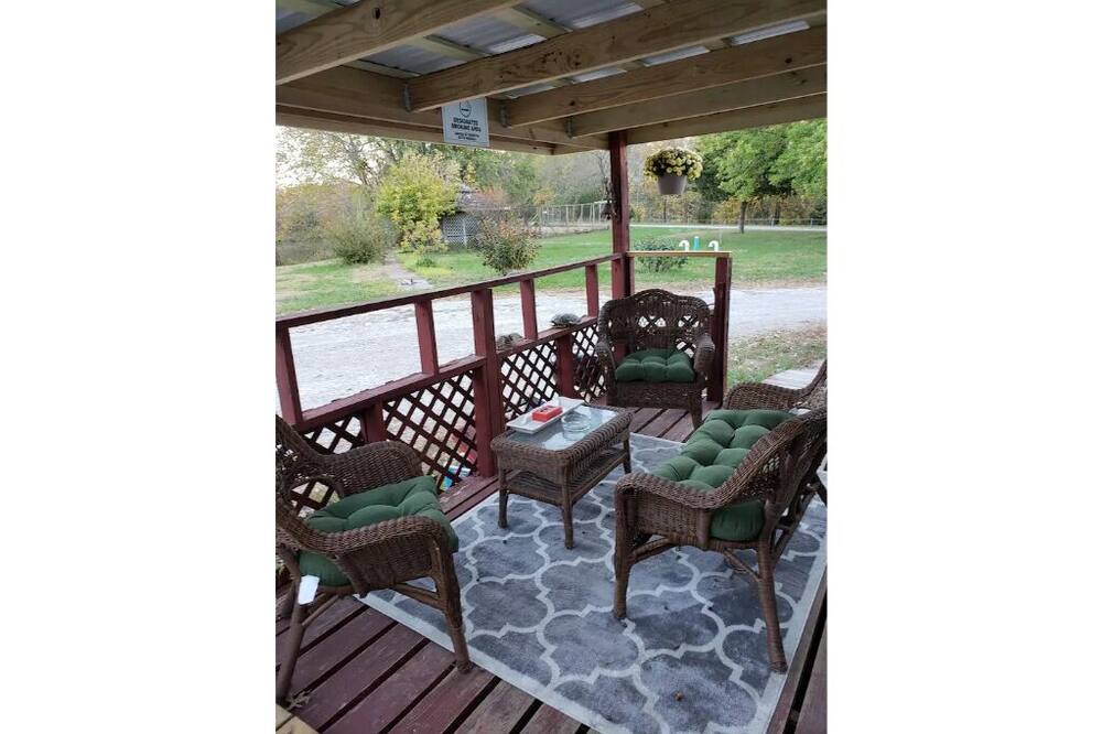 Photo of Patio Balcony in Henry County