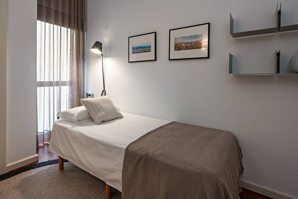 Photo of Bedroom in Gothic Quarter