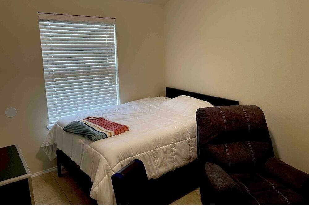 Photo of Bedroom in Wylie