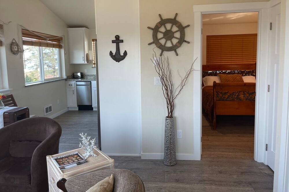 Photo of Livingroom in Gold Beach