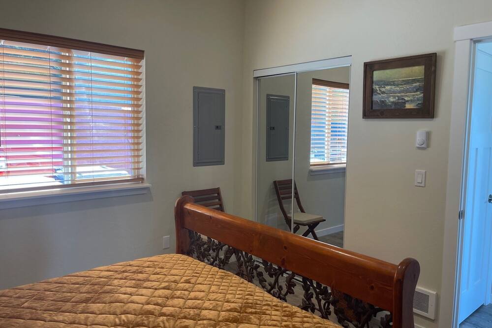 Photo of Bedroom in Gold Beach