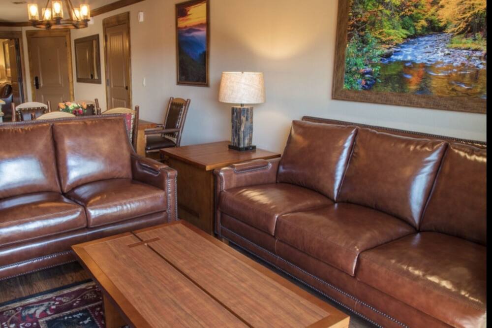 Photo of Livingroom in Gatlinburg