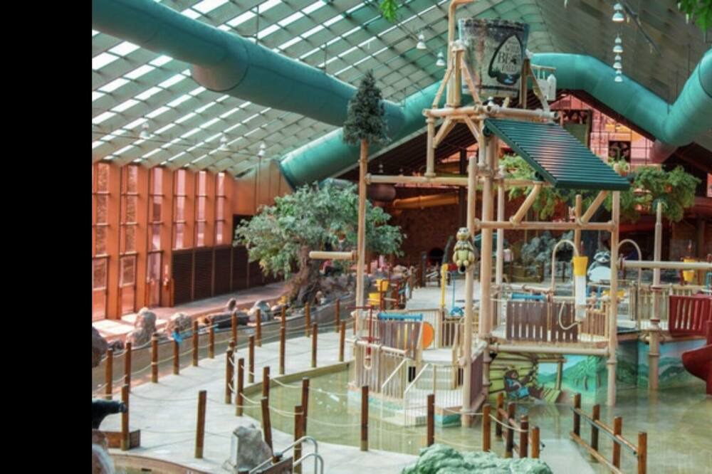 Photo of Others in Gatlinburg