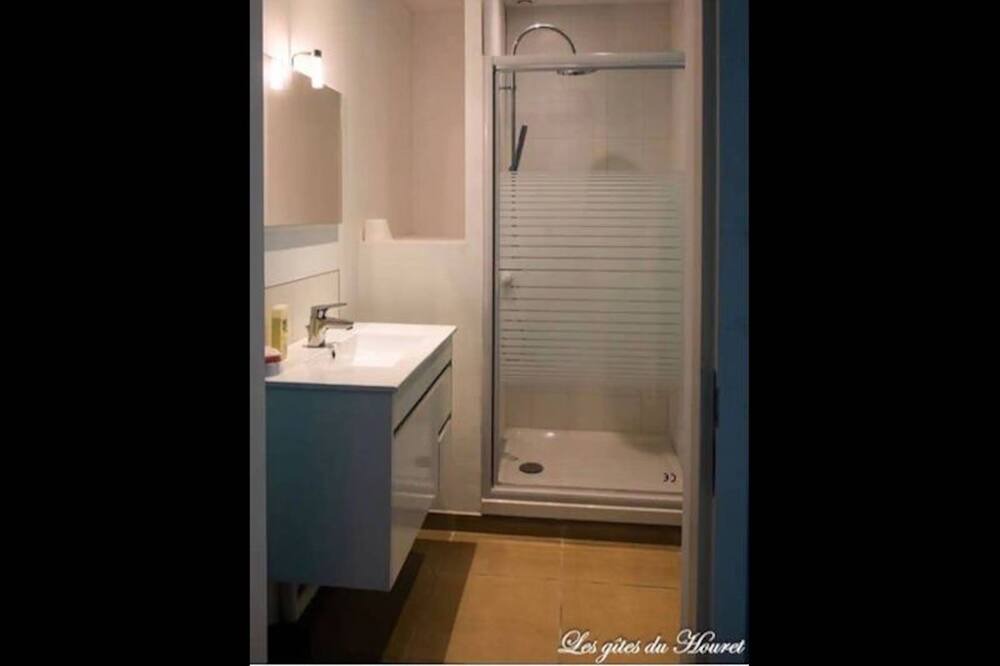 Photo of Bathroom in Condette