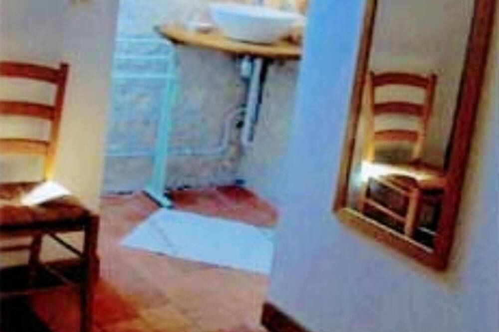 Photo of Bathroom in Braslou