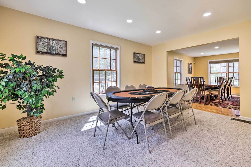 Photo of Bedroom in Henryville