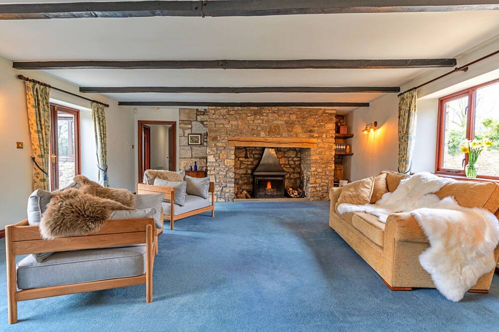 Photo of Livingroom in Dundry