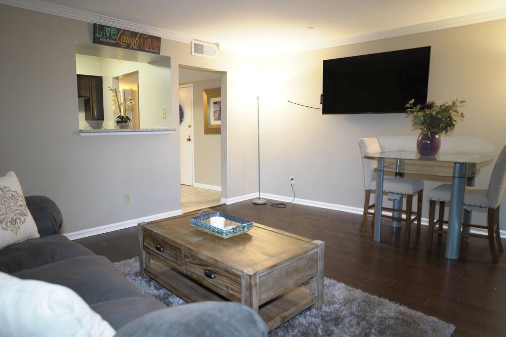 Photo of Livingroom in Old Louisville