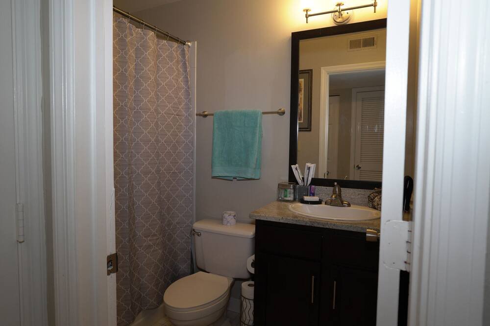 Photo of Bathroom in Old Louisville