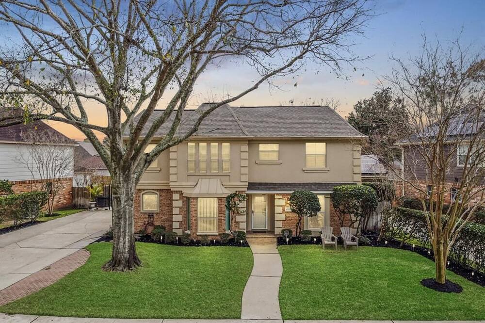 Photo of Outdoor in Mission Bend