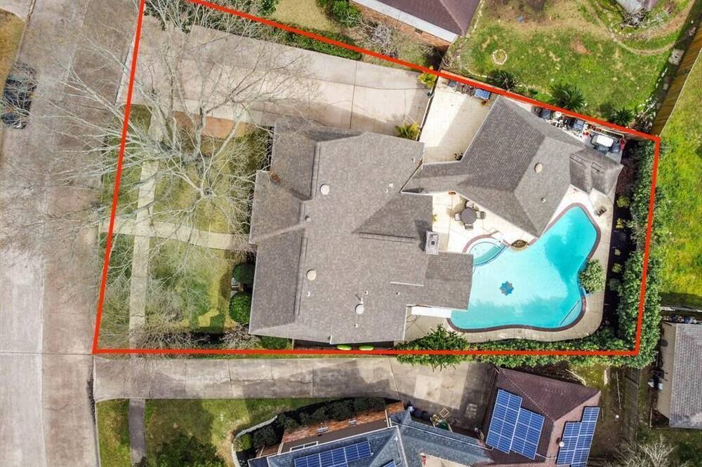 Photo of Outdoor in Mission Bend