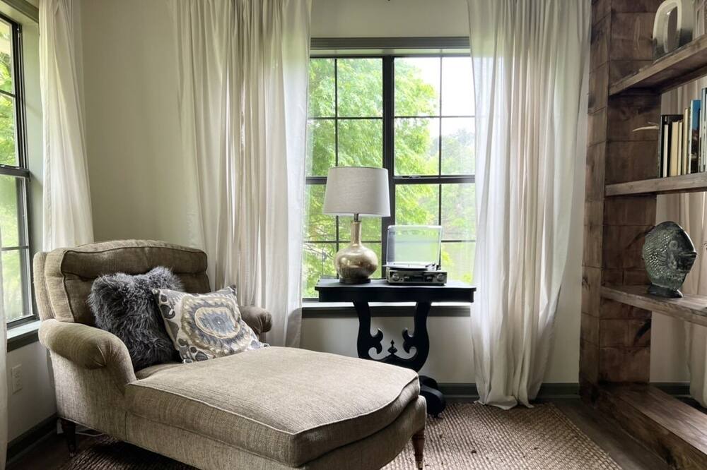 Photo of Bedroom in Rockford