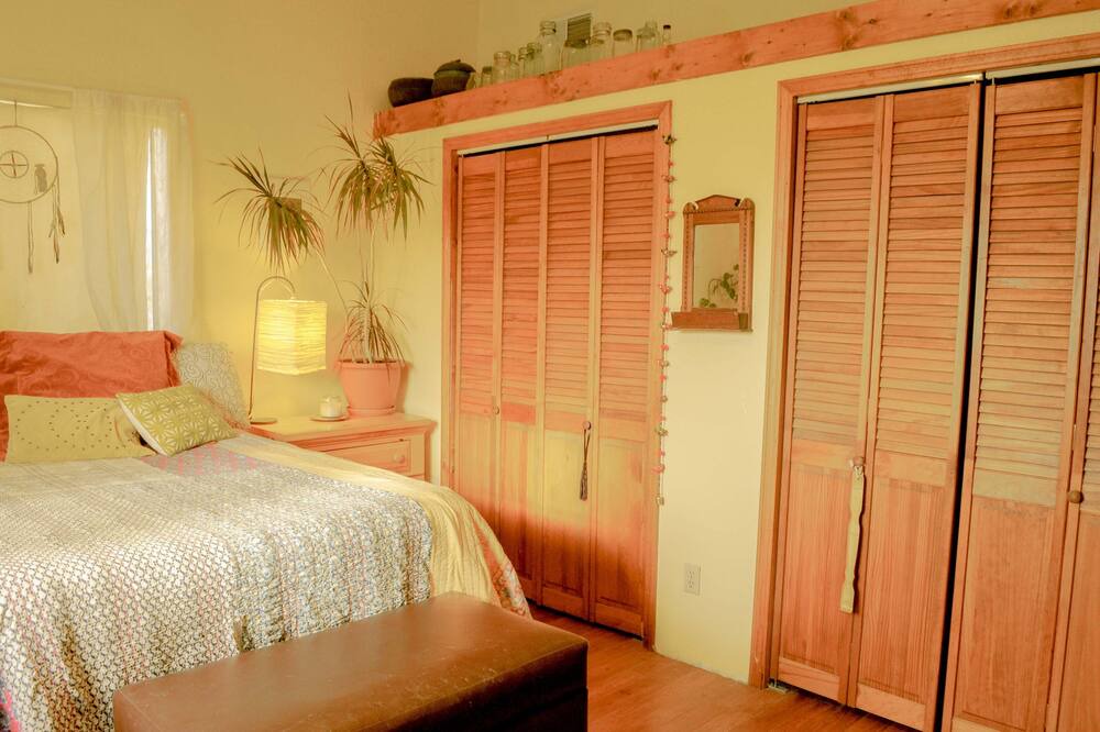 Photo of Bedroom in Taos