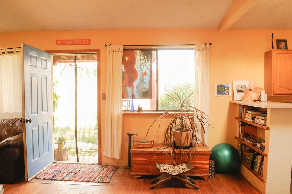 Photo of Livingroom in Taos