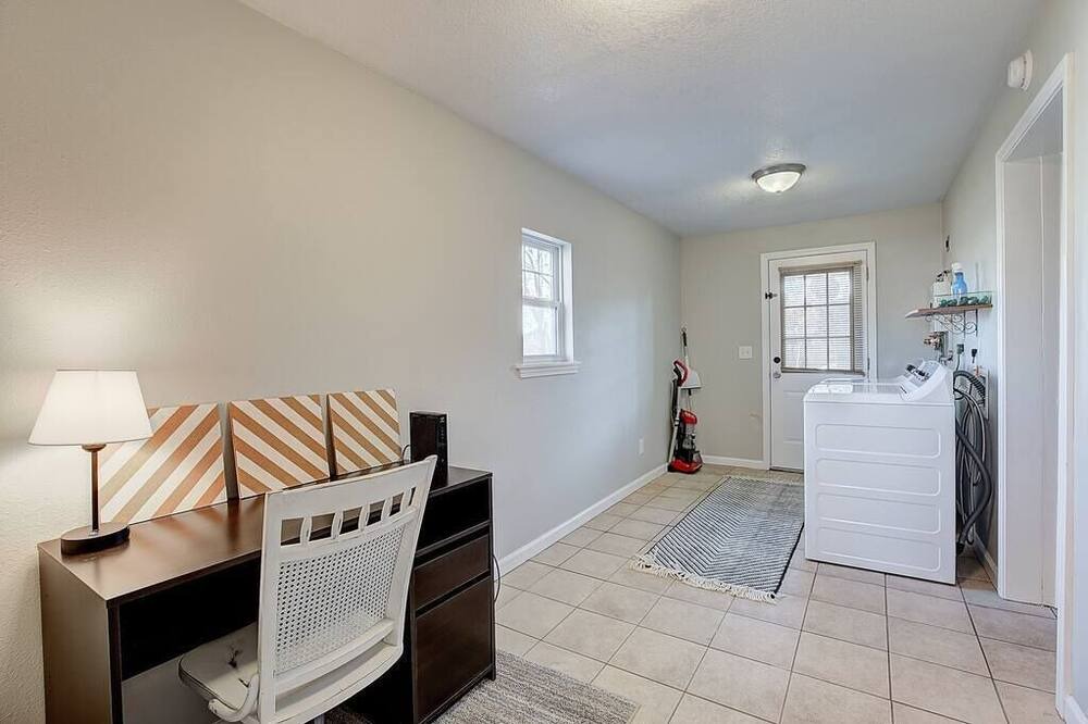 Photo of Livingroom in Joplin