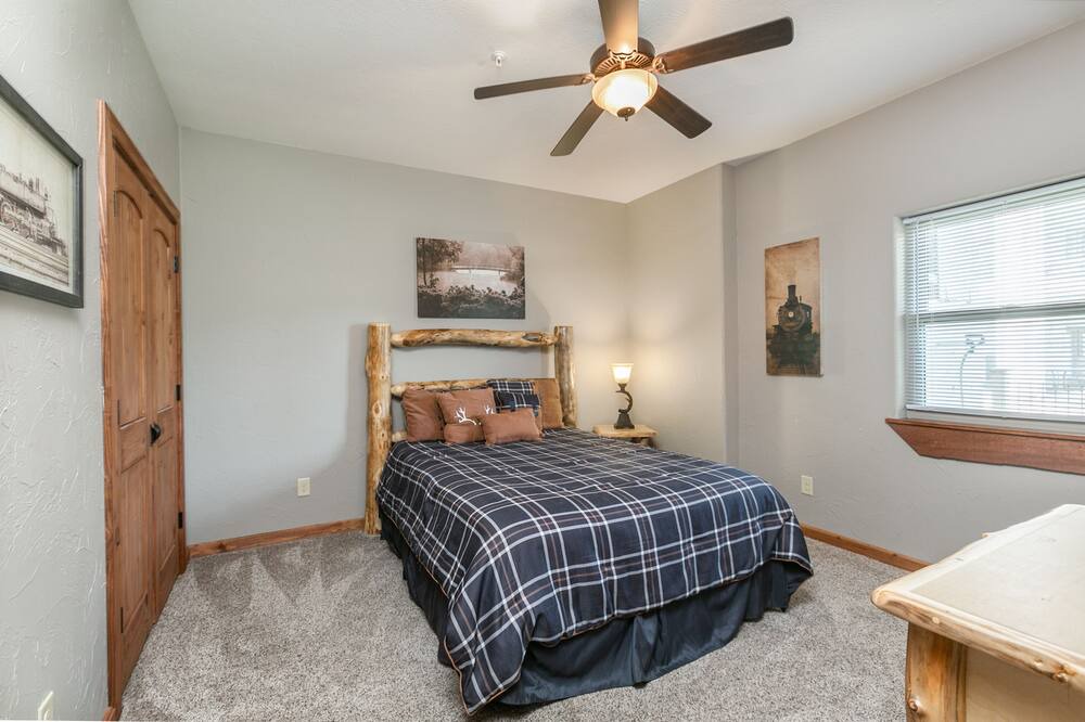 Photo of Others in Branson