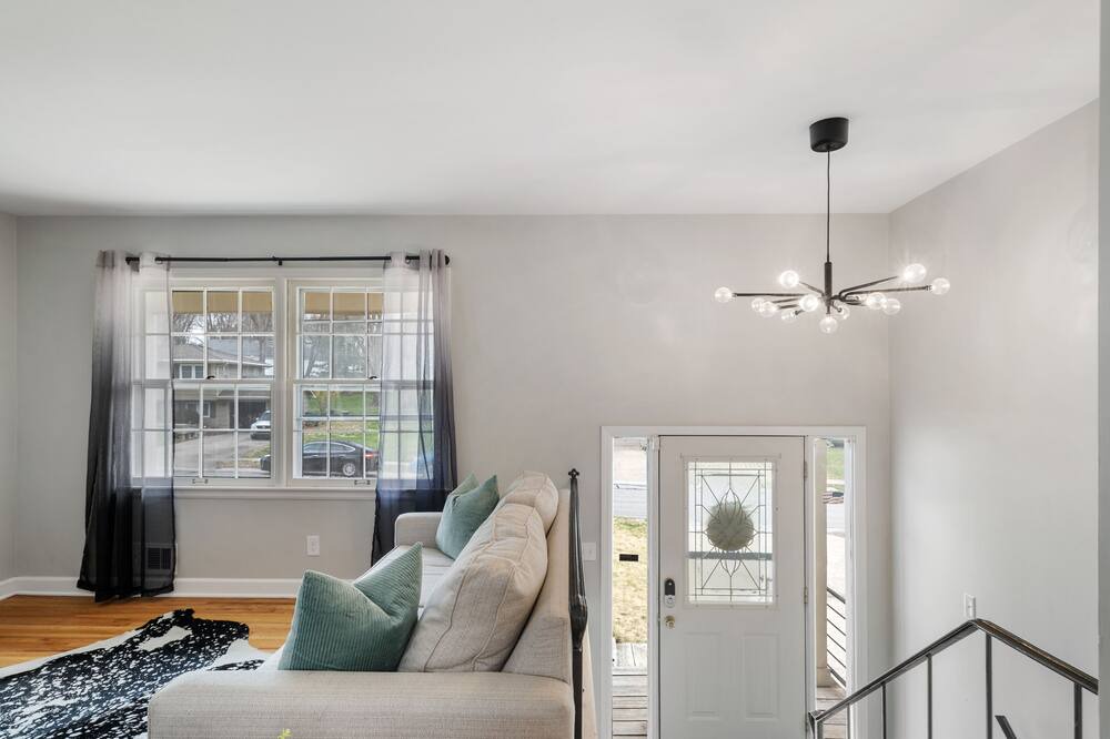 Photo of Bedroom in Shawnee