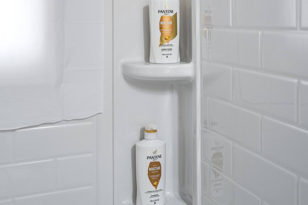 Photo of Bathroom in Shawnee