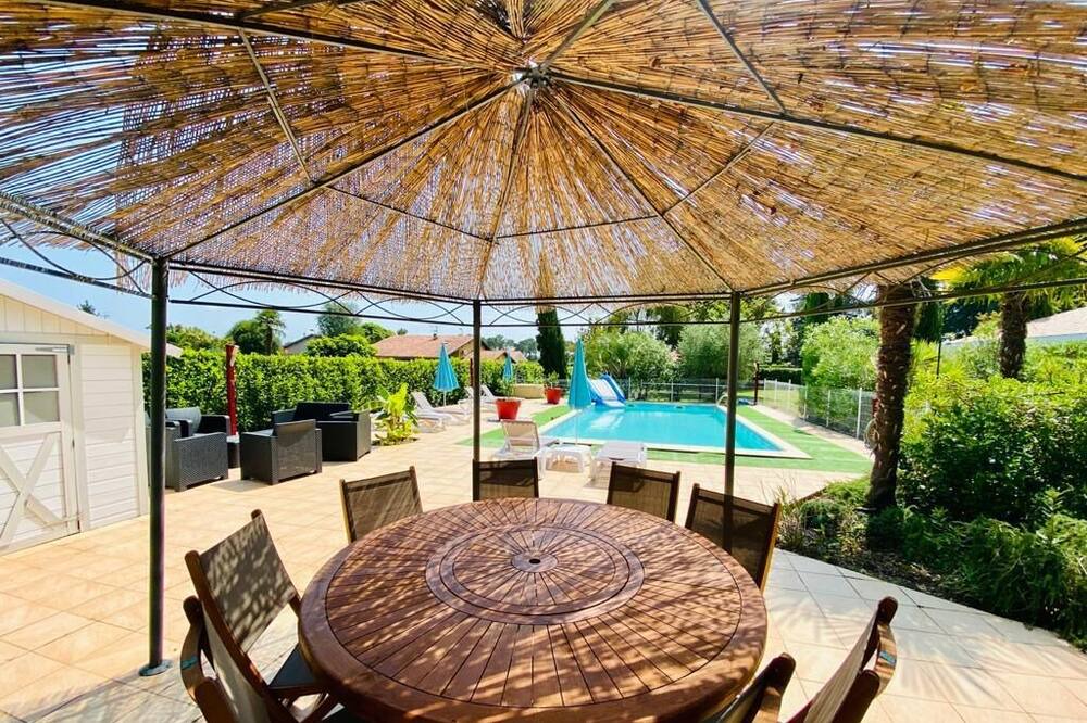 Photo of Patio Balcony in Hinx