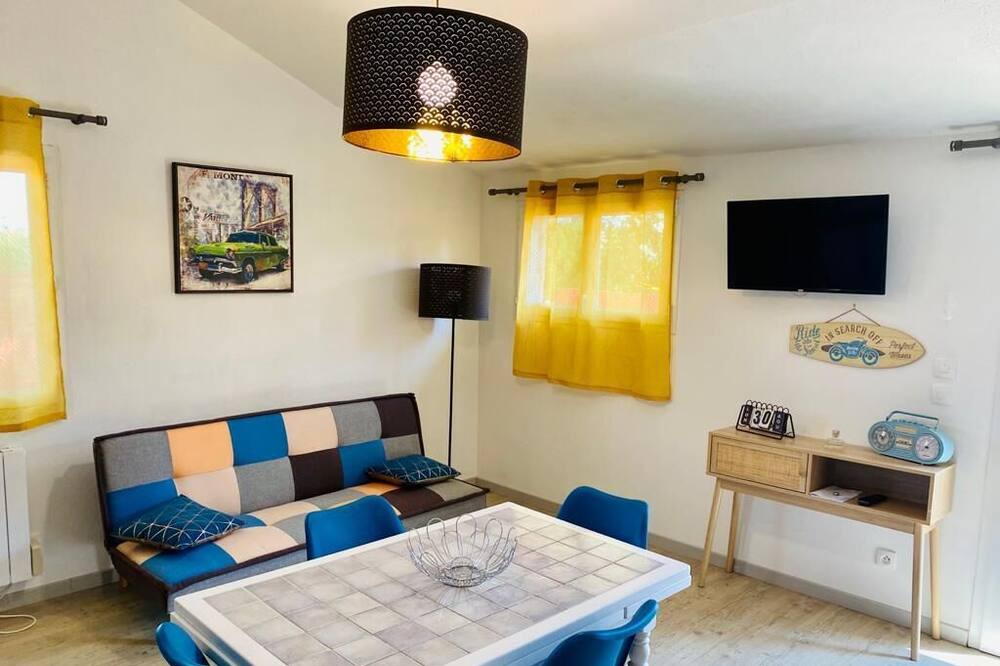 Photo of Livingroom in Hinx