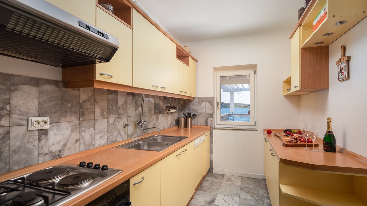 Photo of Kitchen in Grebastica
