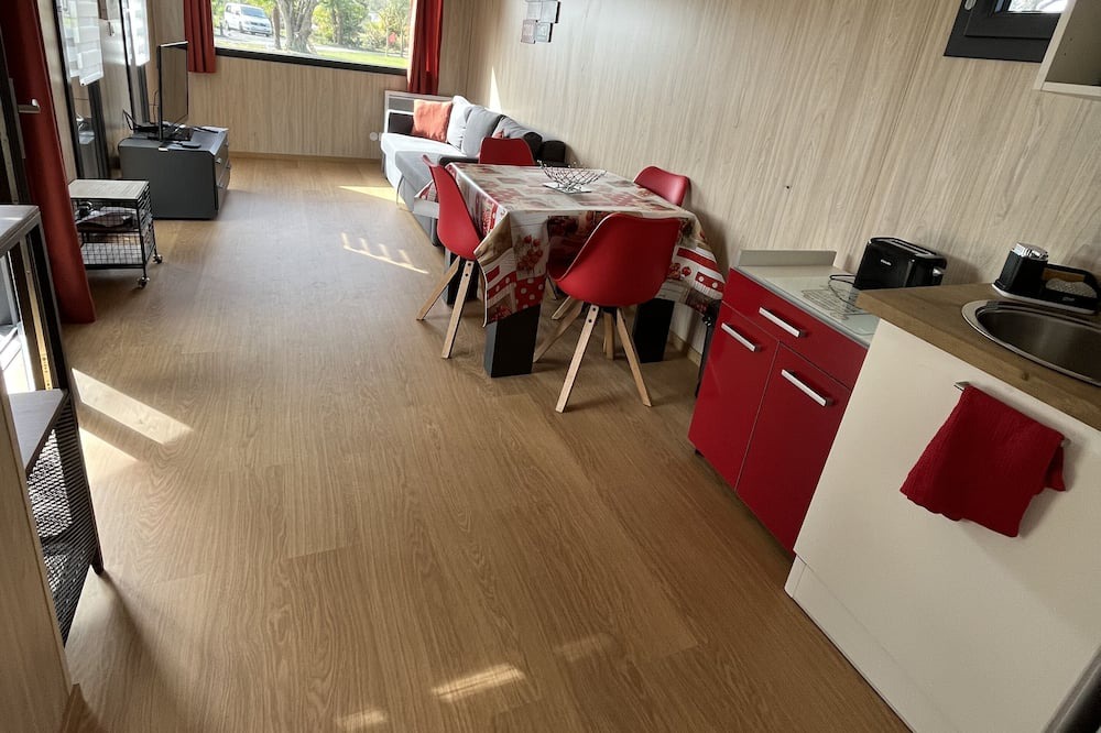 Photo of Others in Hinx