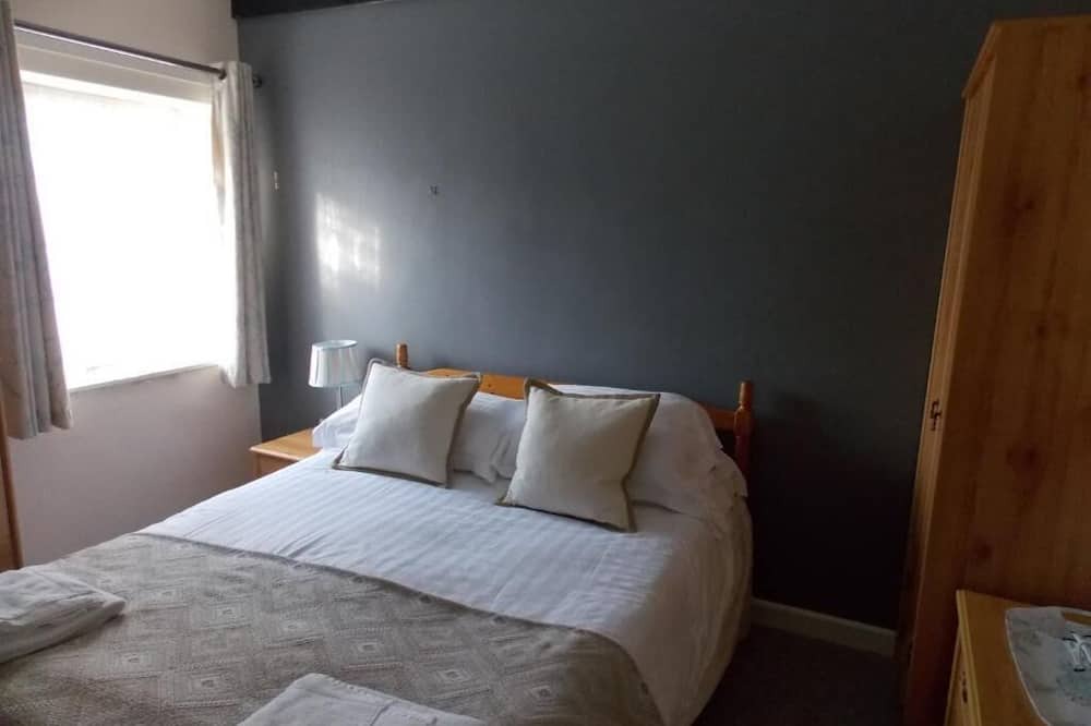 Photo of Bedroom in Madley