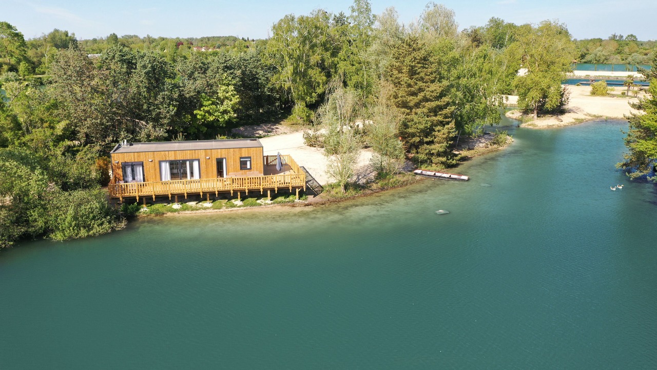 Photo of Others in Gravon