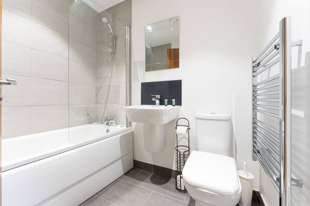 Photo of Bathroom in Spetchley
