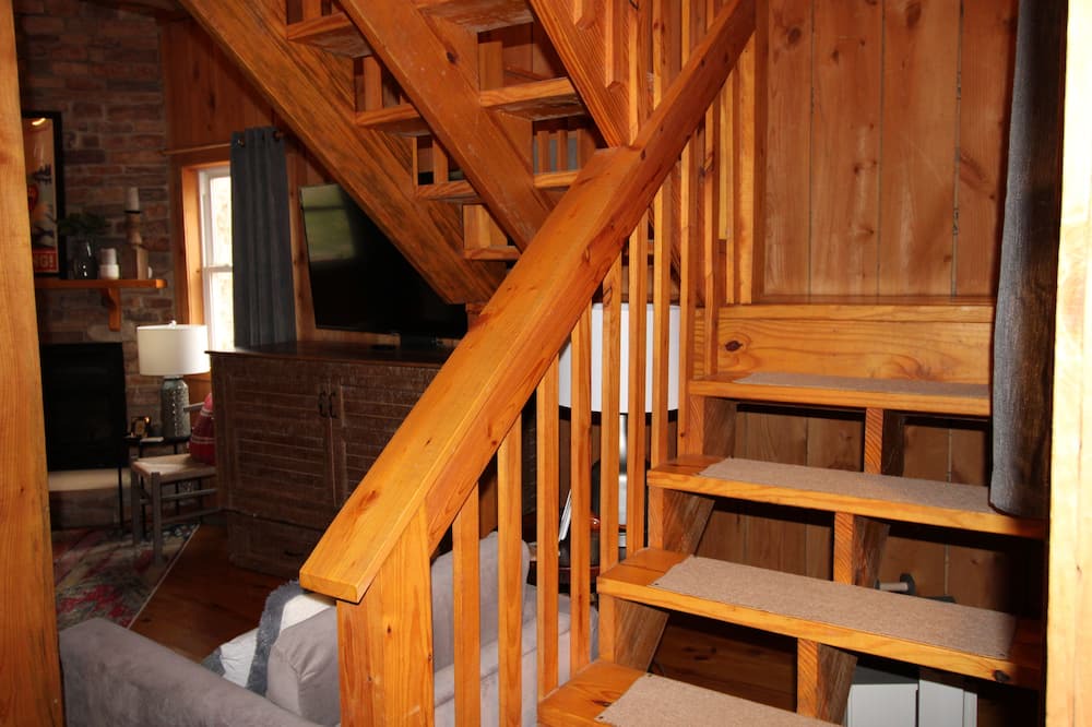 Photo of Livingroom in Bee Spring