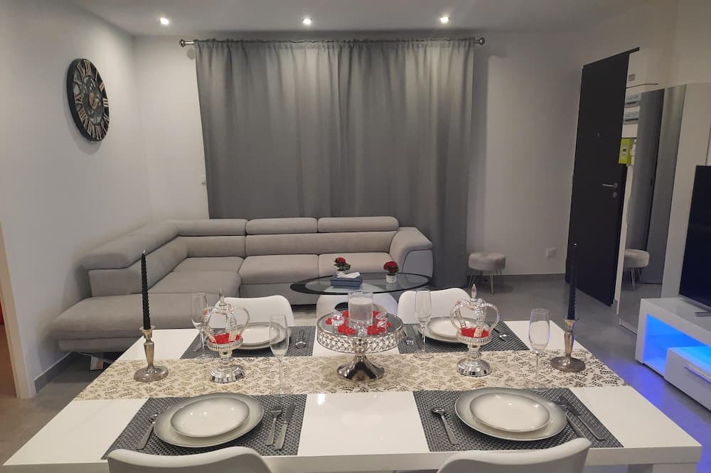 Photo of Others in Freneuse